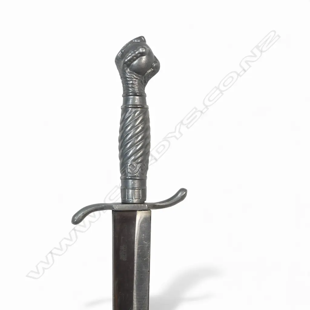 Post WWII German made stiletto with cast alloy hilt with ball and claw pommel, Image 1++