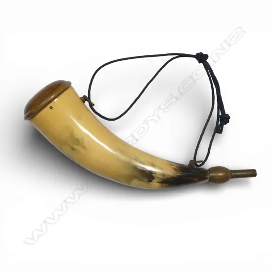 Ox horn powder horn with brass black powder dispenser nozzle. Maker's initials to side 'KRC' and '55' (grains) to nozzle. L.330mm