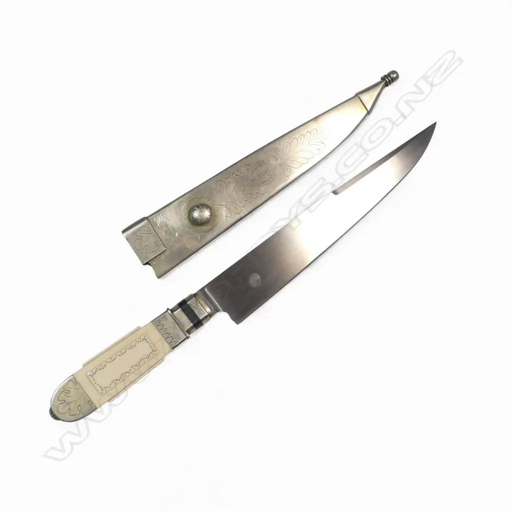 Bill Reddiex (NZ) Bowie knife of early style 8½" straight-back clip-point unfullered stainless blade with pinprick inlaid hippo tusk handle, Image 1++