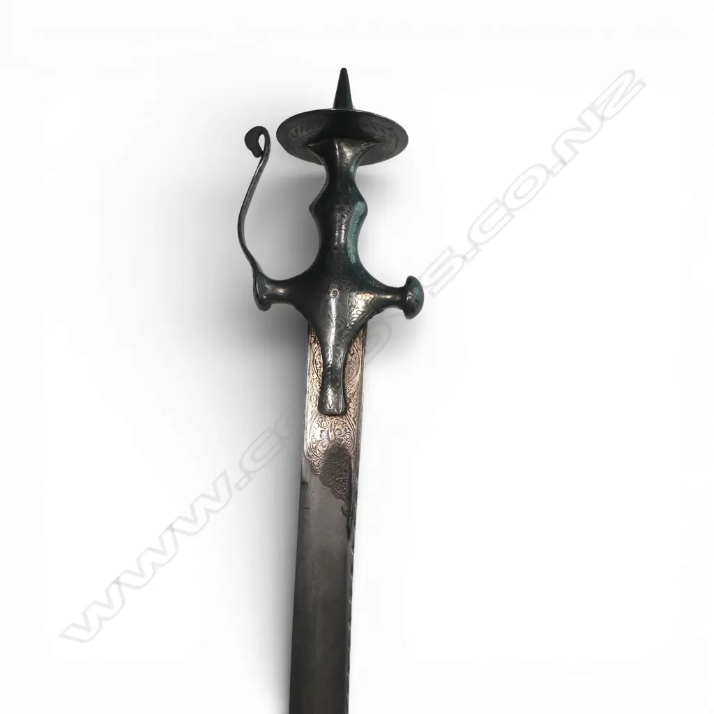 Tulwar/Shamshir Sword with 30" curved and fullered wootz steel blade, Image 1++