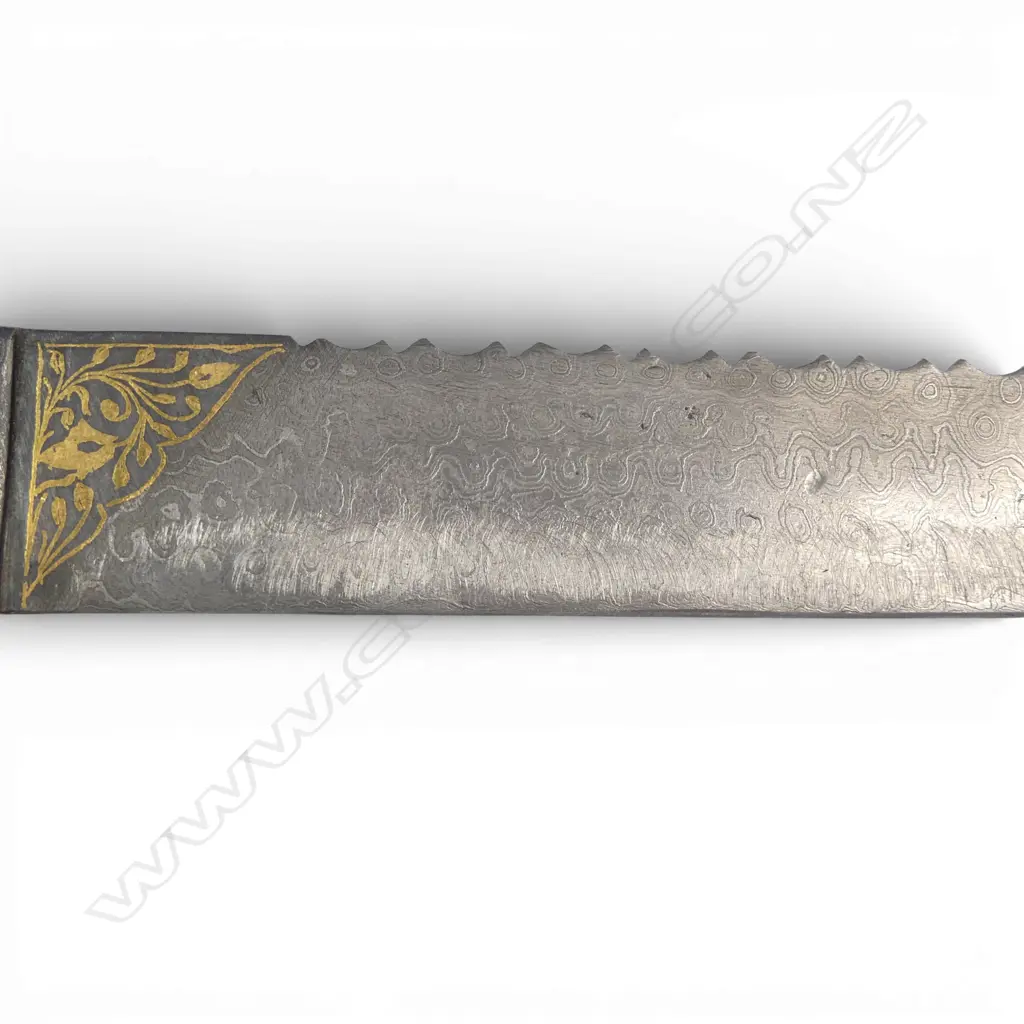 Indo-Persian Knife with straight unfullered Damascus blade with serrations to ¾ of blade back, Image 1++