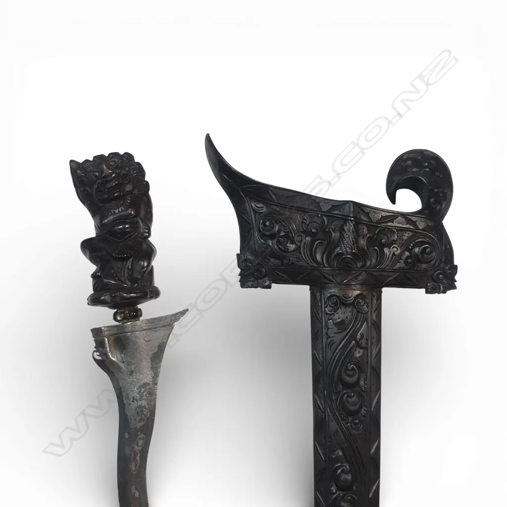 Indonesian Kris (Balinese) with demon carved wooden hilt, the ferrule set with glass beads, Image 1++