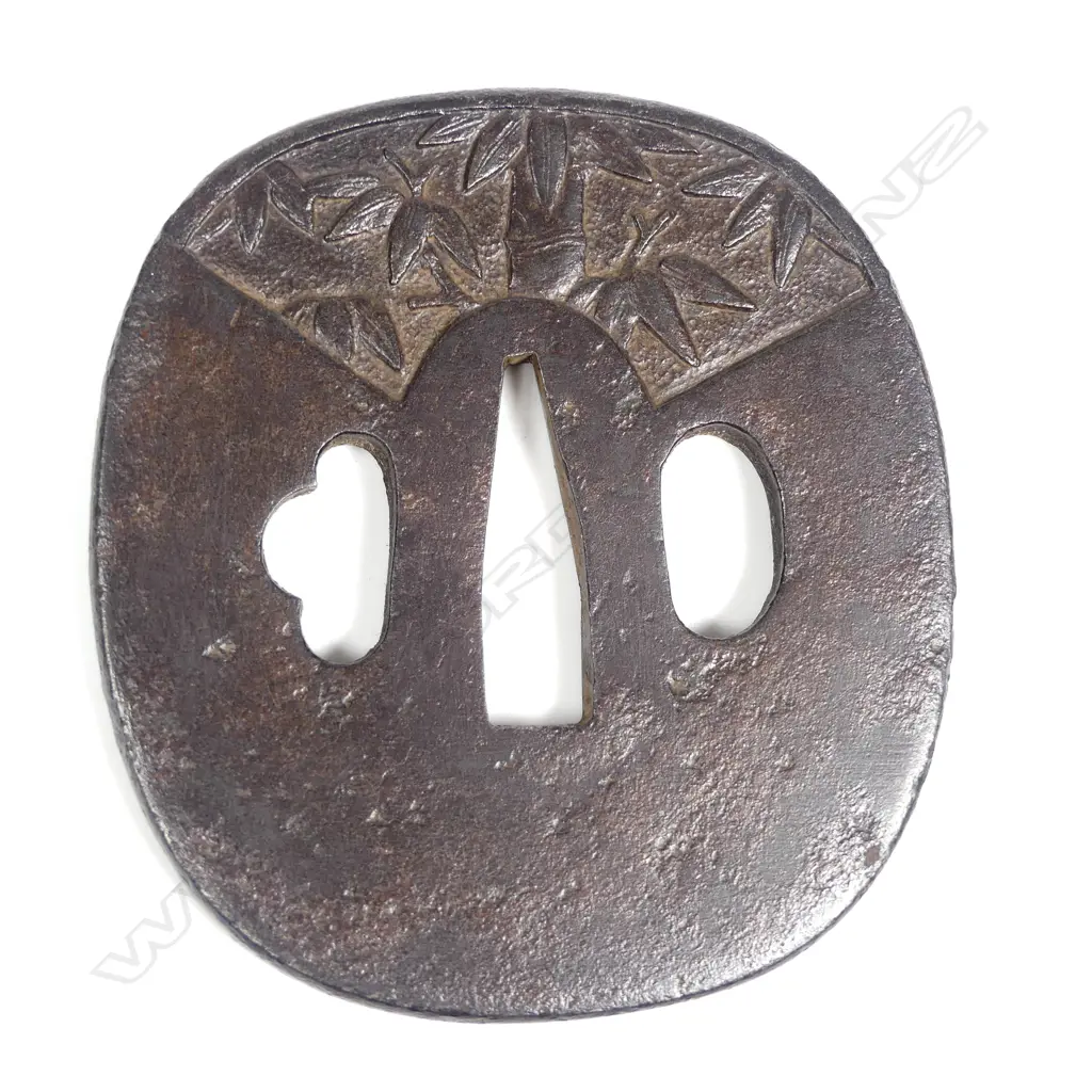 Mid-Edo period Japanese Iron Tsuba sword guard, Image 1++