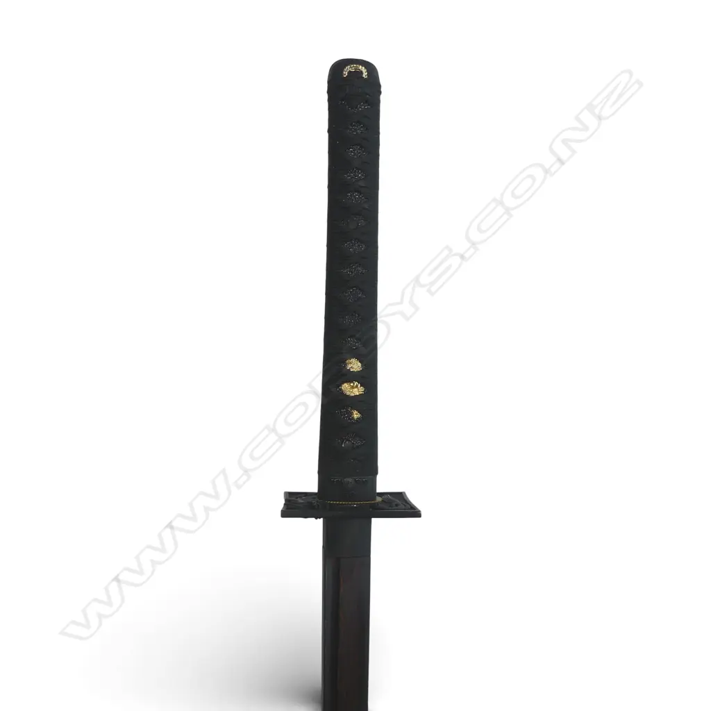 Modern Chinese-made straight blade katana, Image 1++