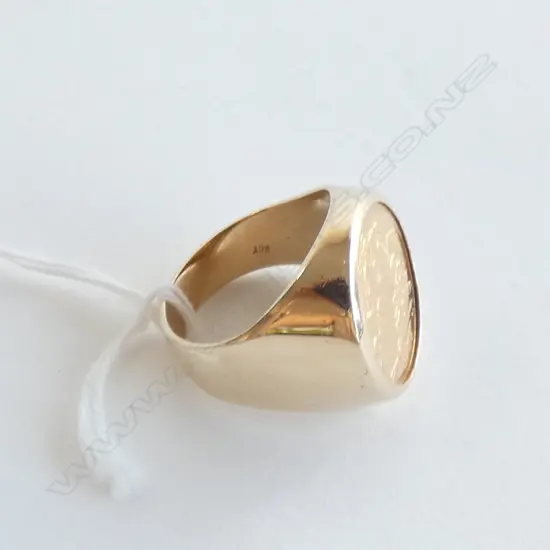 9CT GOLD MOUNTED 22CT GOLD HALF SOVEREIGN RING (VAL)