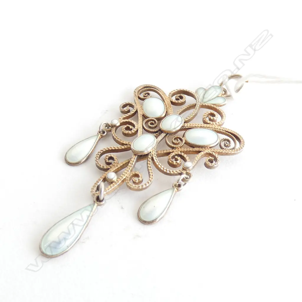 GILDED ENAMEL PENDANT Image 1++