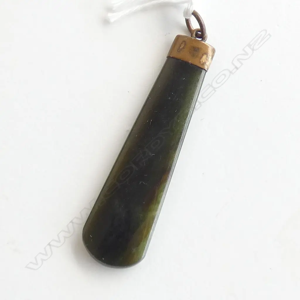 COLONIAL GOLD PLATED & POUNAMU PENDANT  Image 1++