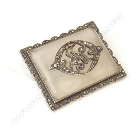 STG SILVER, MARCESITE BROOCH (SM CHIP) 