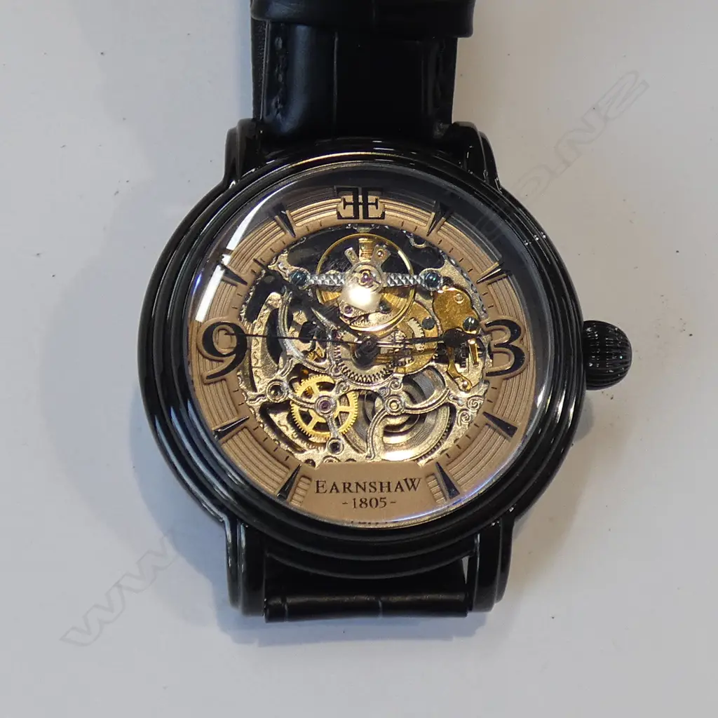 MENS EARNSHAW WATCH / BLACK LEATHER STRAP -  IN ORIGINAL BOX Image 1++