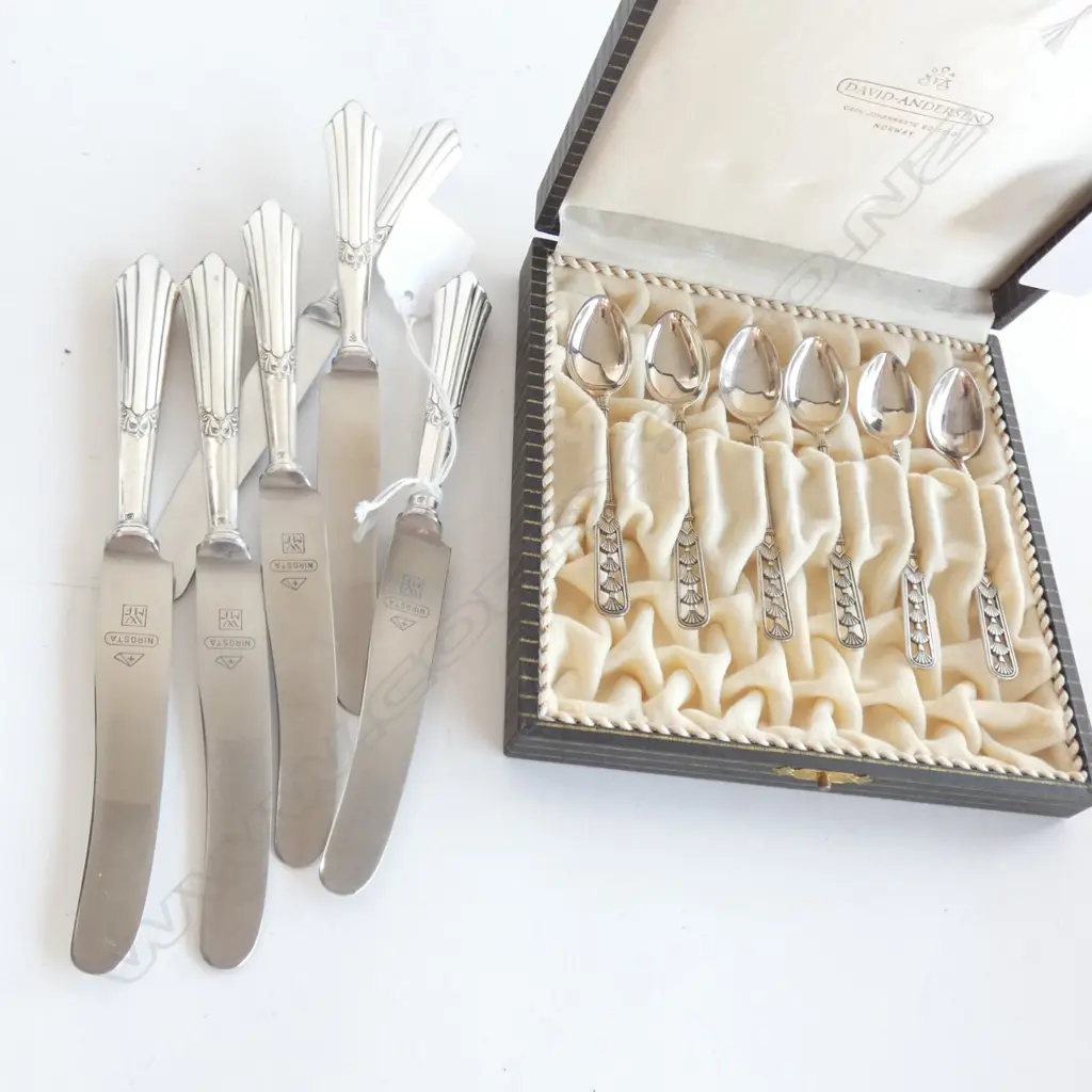 SIX WMF NIROSTA KNIVES & 6 CASED ART NOUVEAU COFFEE SPOONS  Image 1++