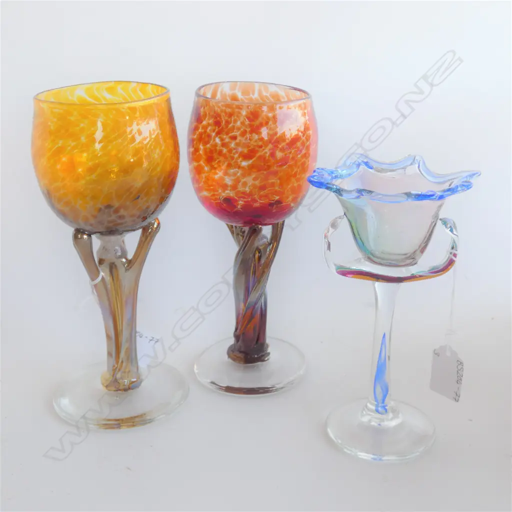 HAND BLOWN WINE GLASSES; PR LYNDEN OVER (H 207MM) & ONE VIESNIK (H 170MM) - ALL SIGNED & DATED Image 1++