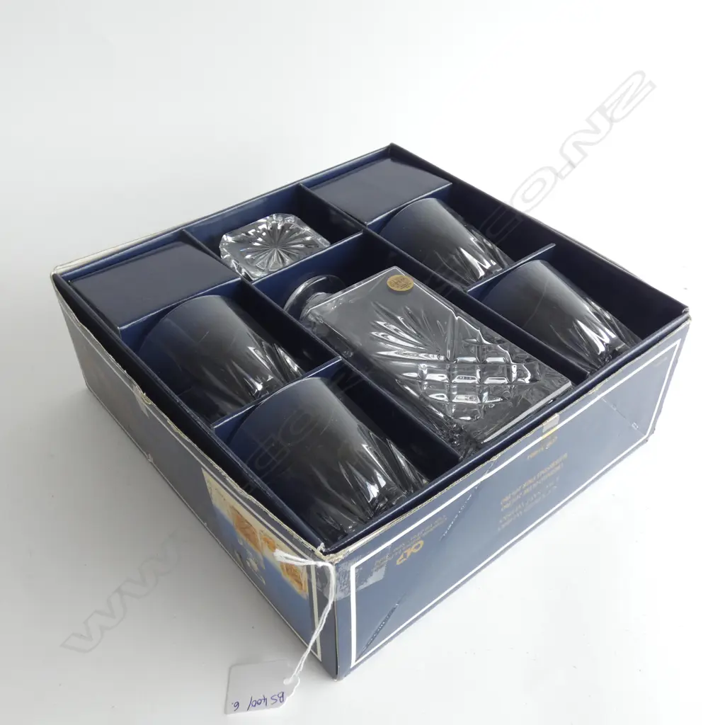 PRELUDIO CRYSTAL DECANTER & 4 GLASSES BOXED SET Image 1++
