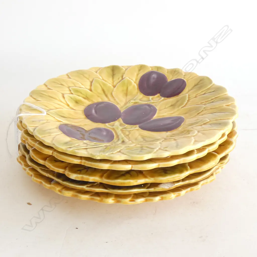 5 SARREGUEMINES FRENCH POTTERY SIDE PLATES Image 1++