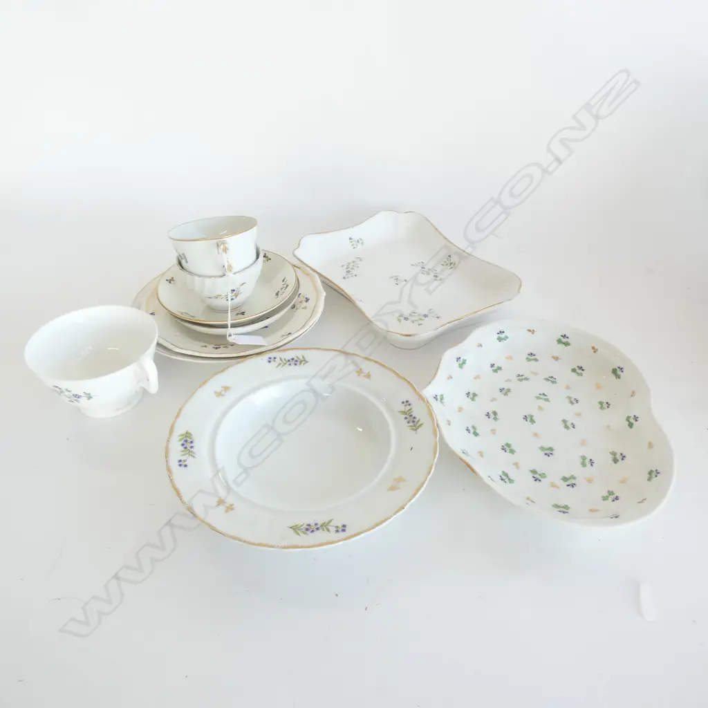 ASST. 19thC DERBY / COALPORT CHINA - GILT w. FLORAL SRAYS, ETC Image 1++