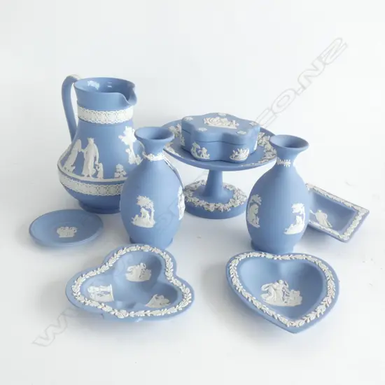 9 PCES BLUE WEDGWOOD JASPER WARE 