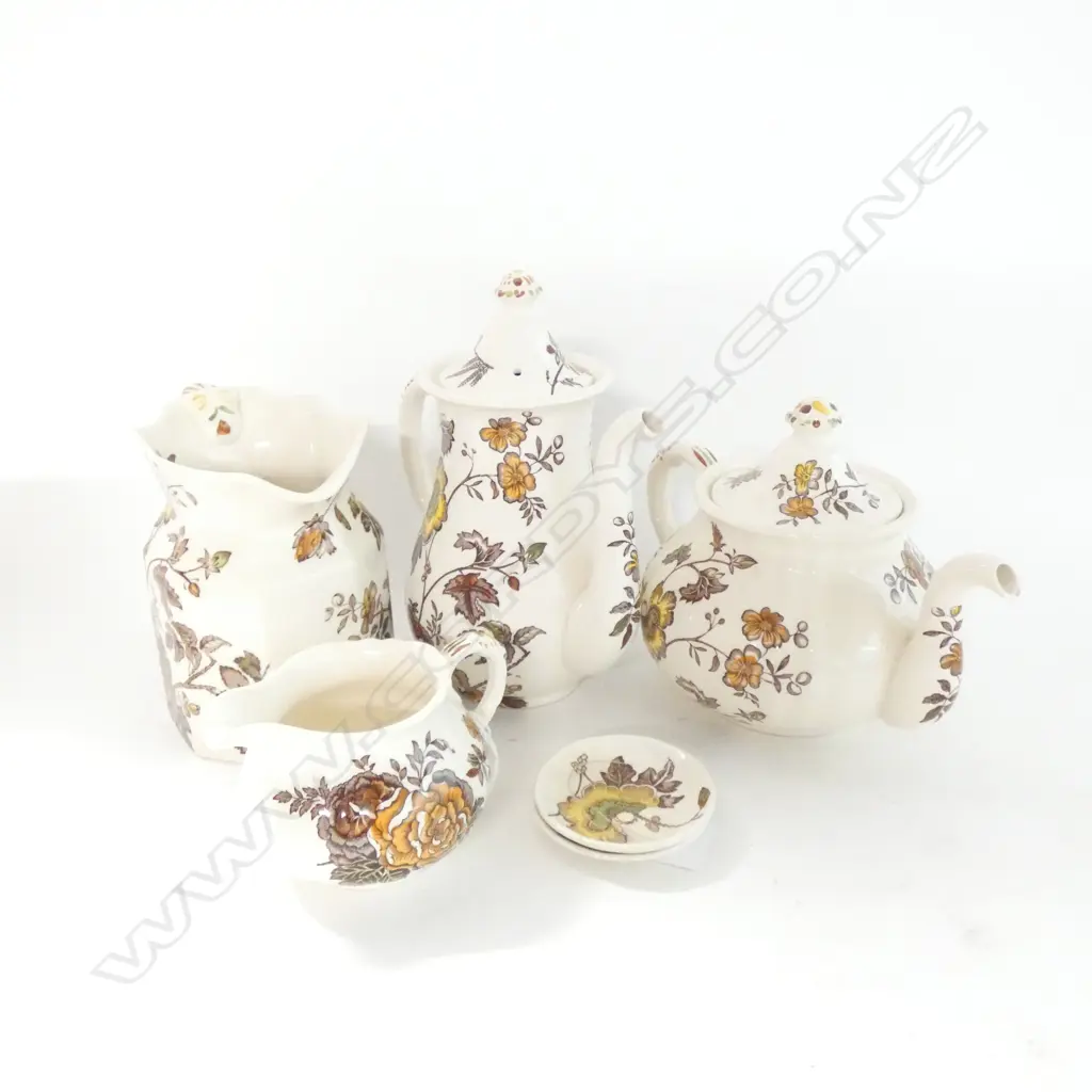 MASON IRONSTONE TEAPOT COFFEE POT 2 JUGS & 2 DISHES CHANTILLY PAT Image 1++