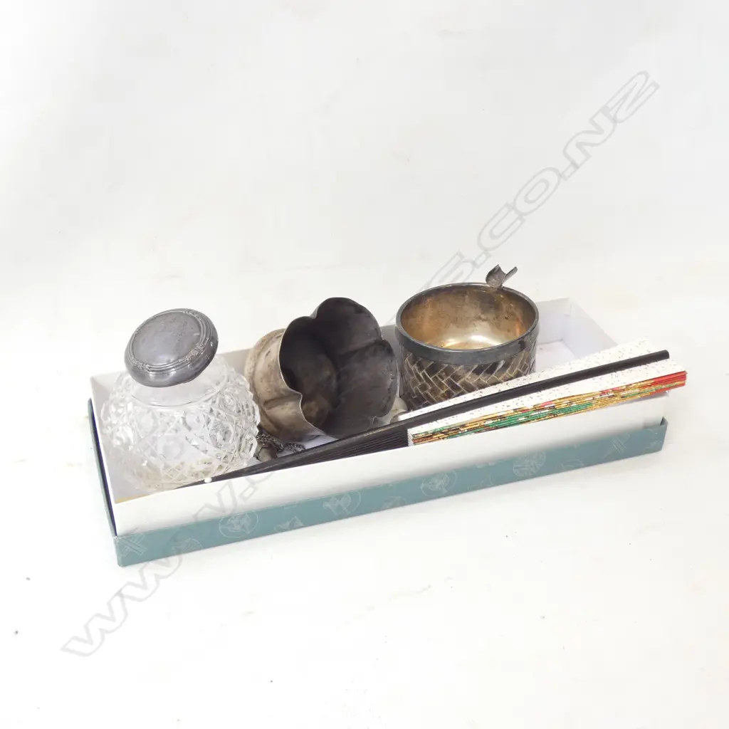 COLLECTION ORIENTAL ITEMS ETC Image 1++
