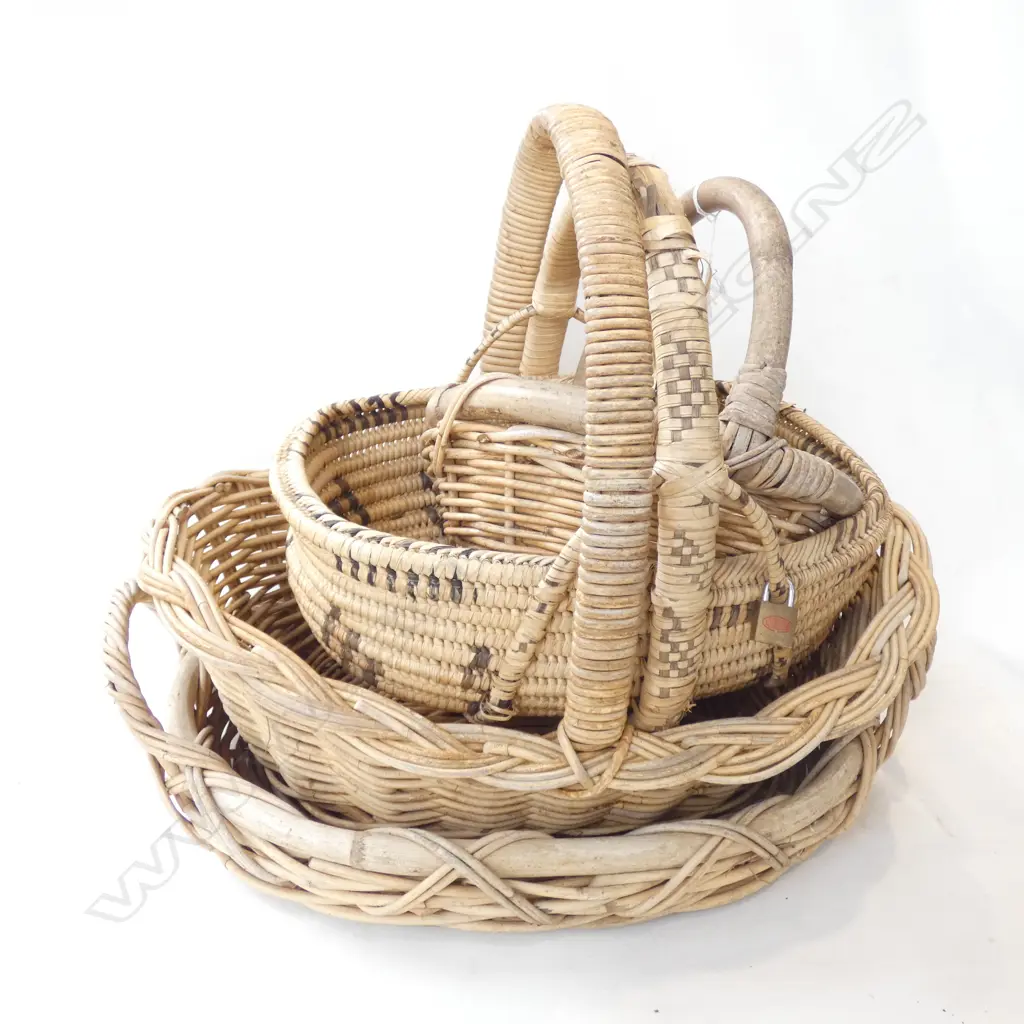 STACK OF ASST LG BASKETS  Image 1++