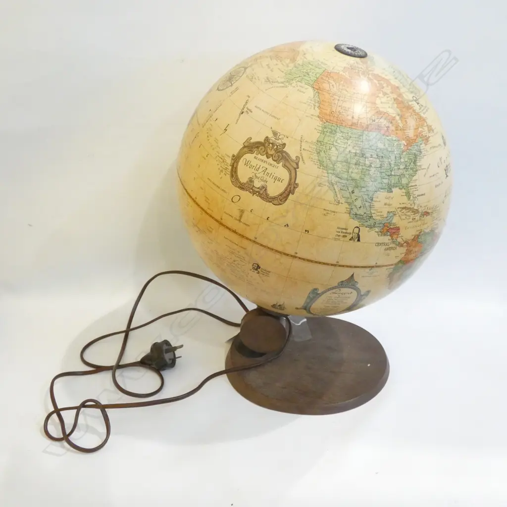 OLD WORLD GLOBE LIGHT FITTING  -  APPROX H 470MM Image 1++