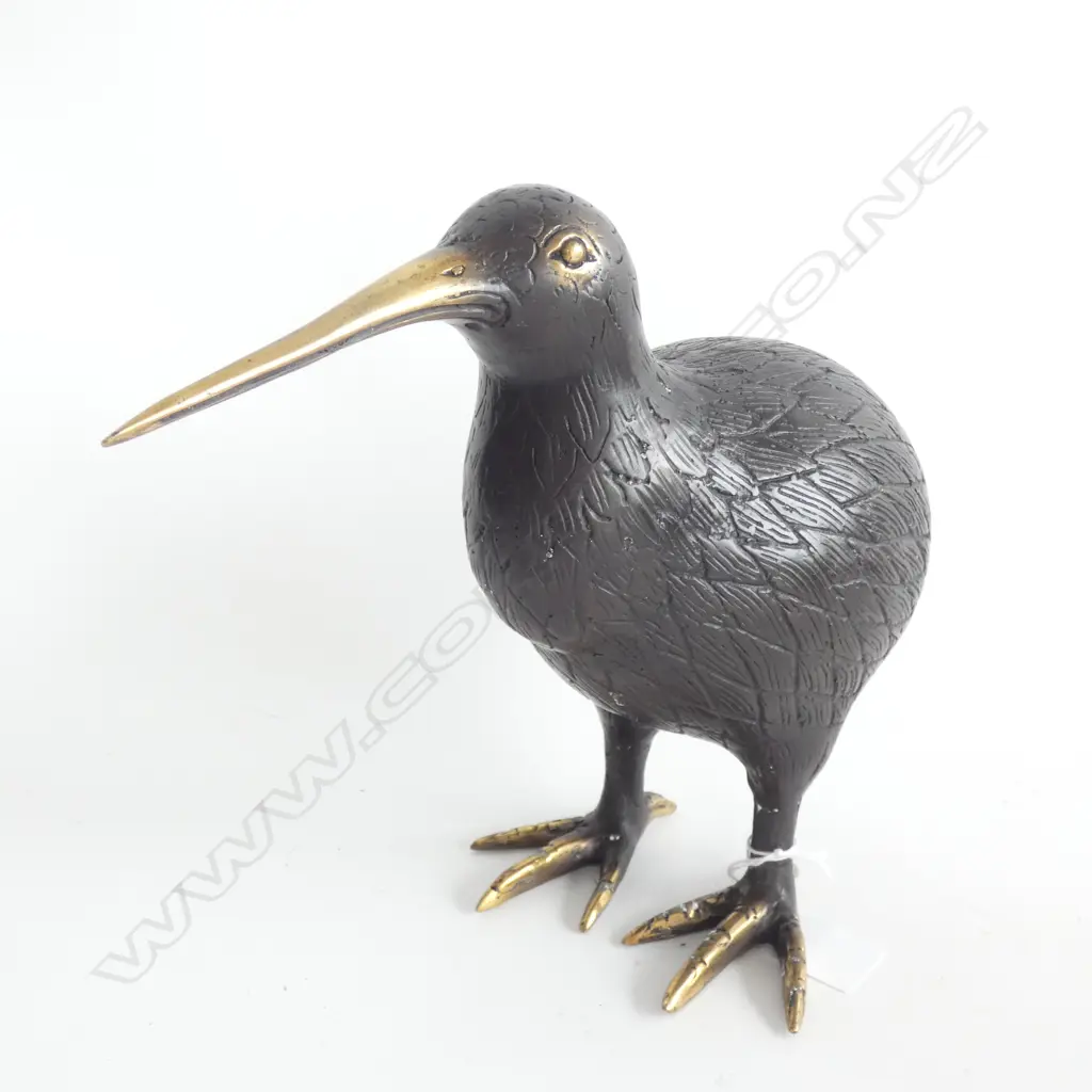 BRONZE KIWI H.220mm Image 1++
