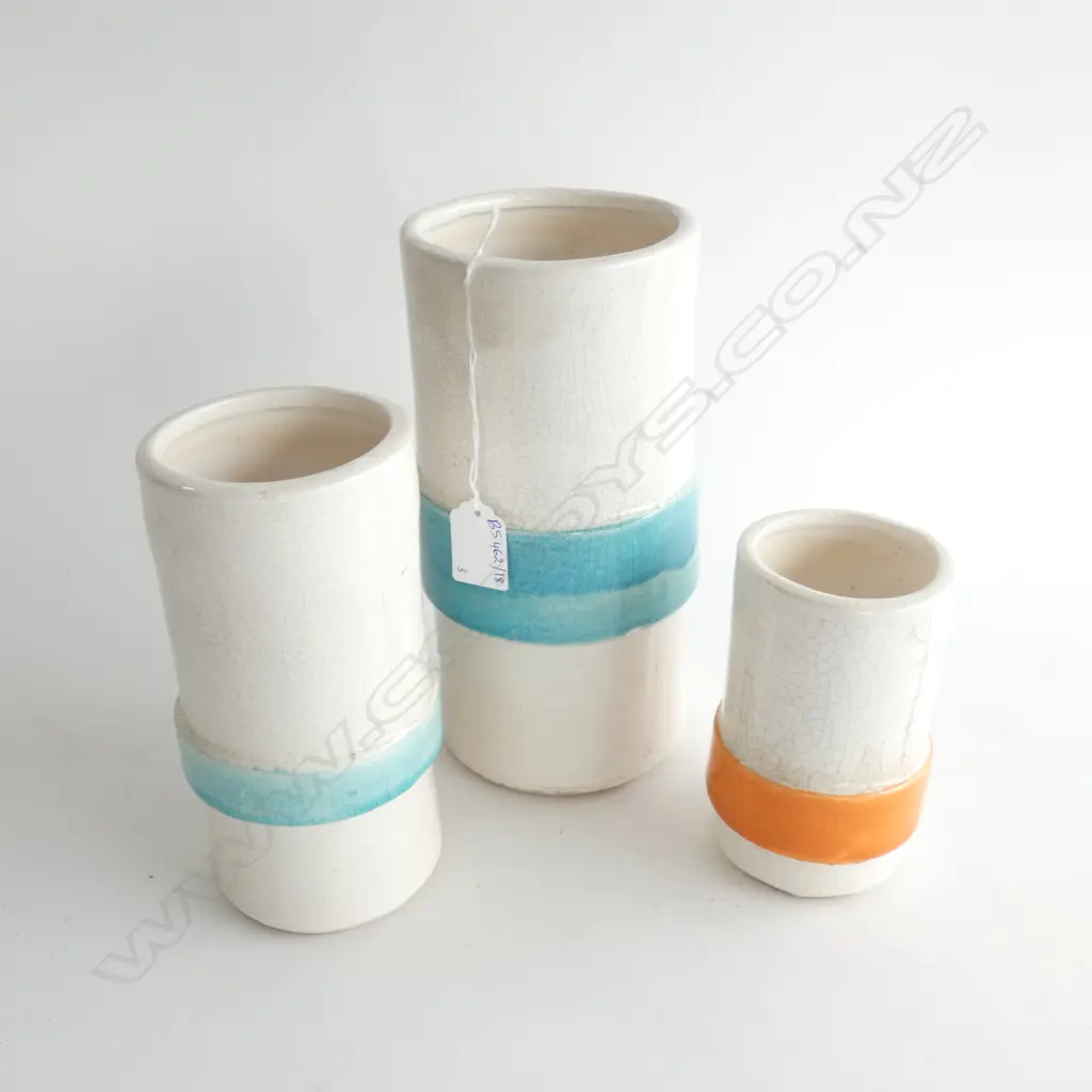 3 GLAZED VASES w. BAND H.235mm Image 1++