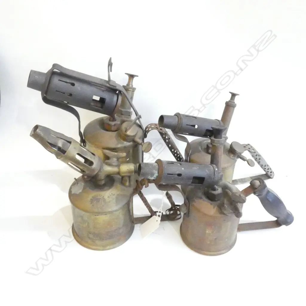 4 BRASS PRIMUS TORCHES Image 1++