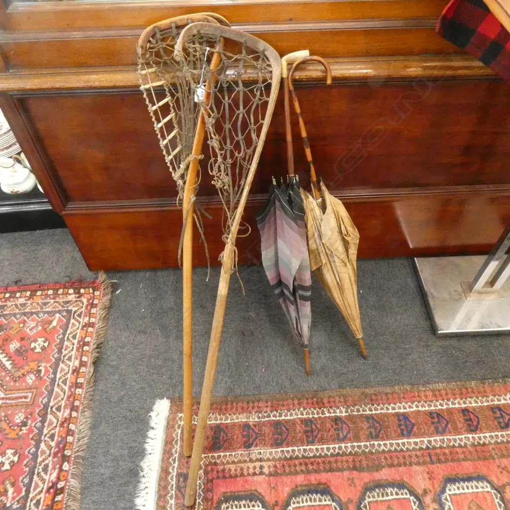 LACROSSE STICKS & 2 UMBRELLAS Image 1++