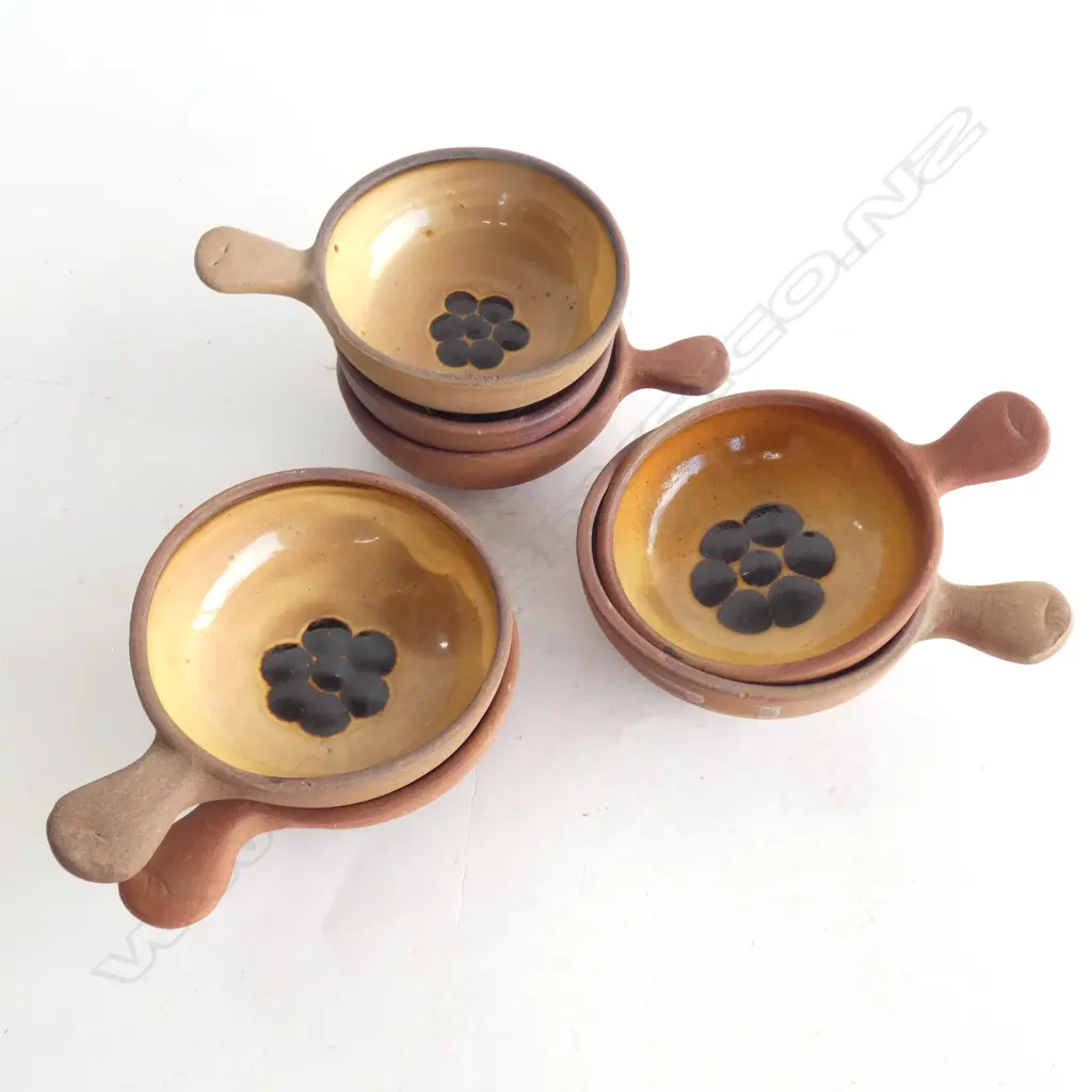 7 WINCHCOMBE POTTERY RAMEKINS 95mm dia Image 1++