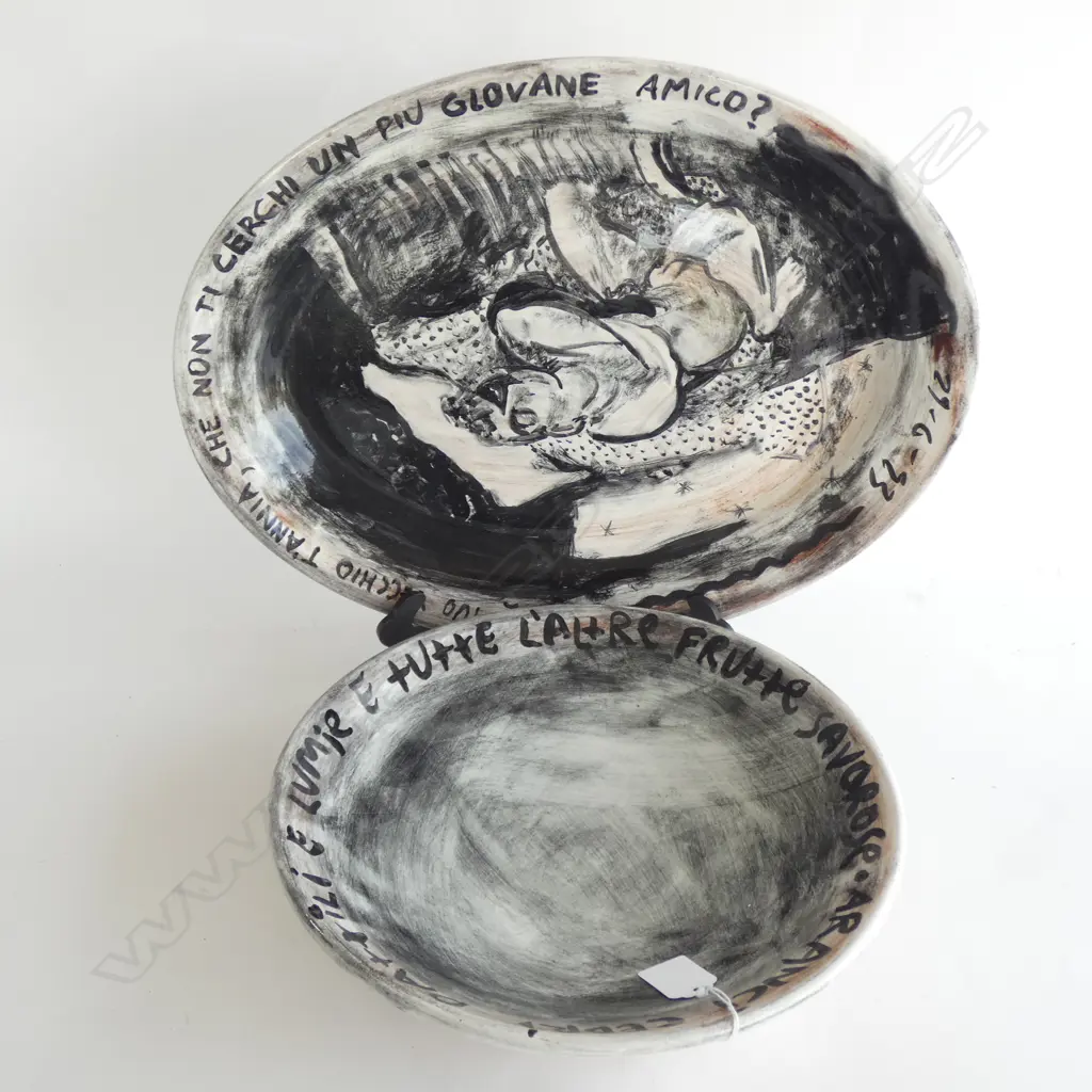 2 MALCOLM HARRISON (1941-2007) HAND PAINTED DISHES FROM THE 'EURO RETRO SERIES' 1993 L.430mm Image 1++