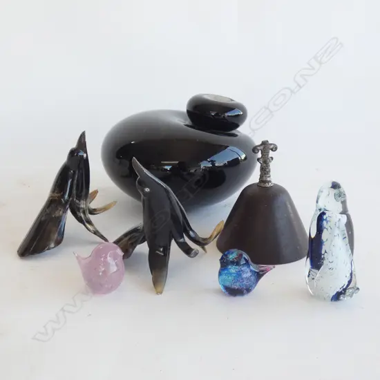 SM BOX ART GLASS BIRDS, CERAMIC SCULPTURE ETC.