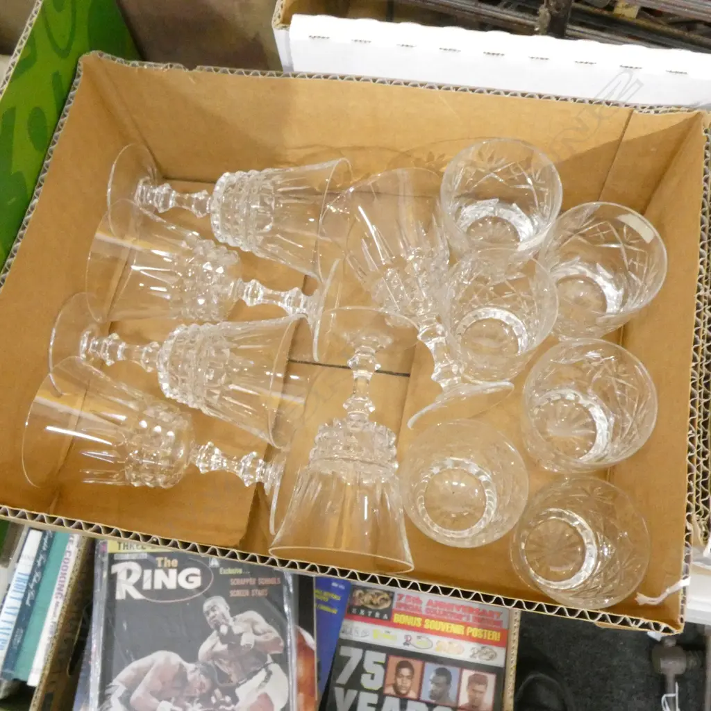 SM BOX CRYSTAL GLASSES; WINE & OTHER Image 1++