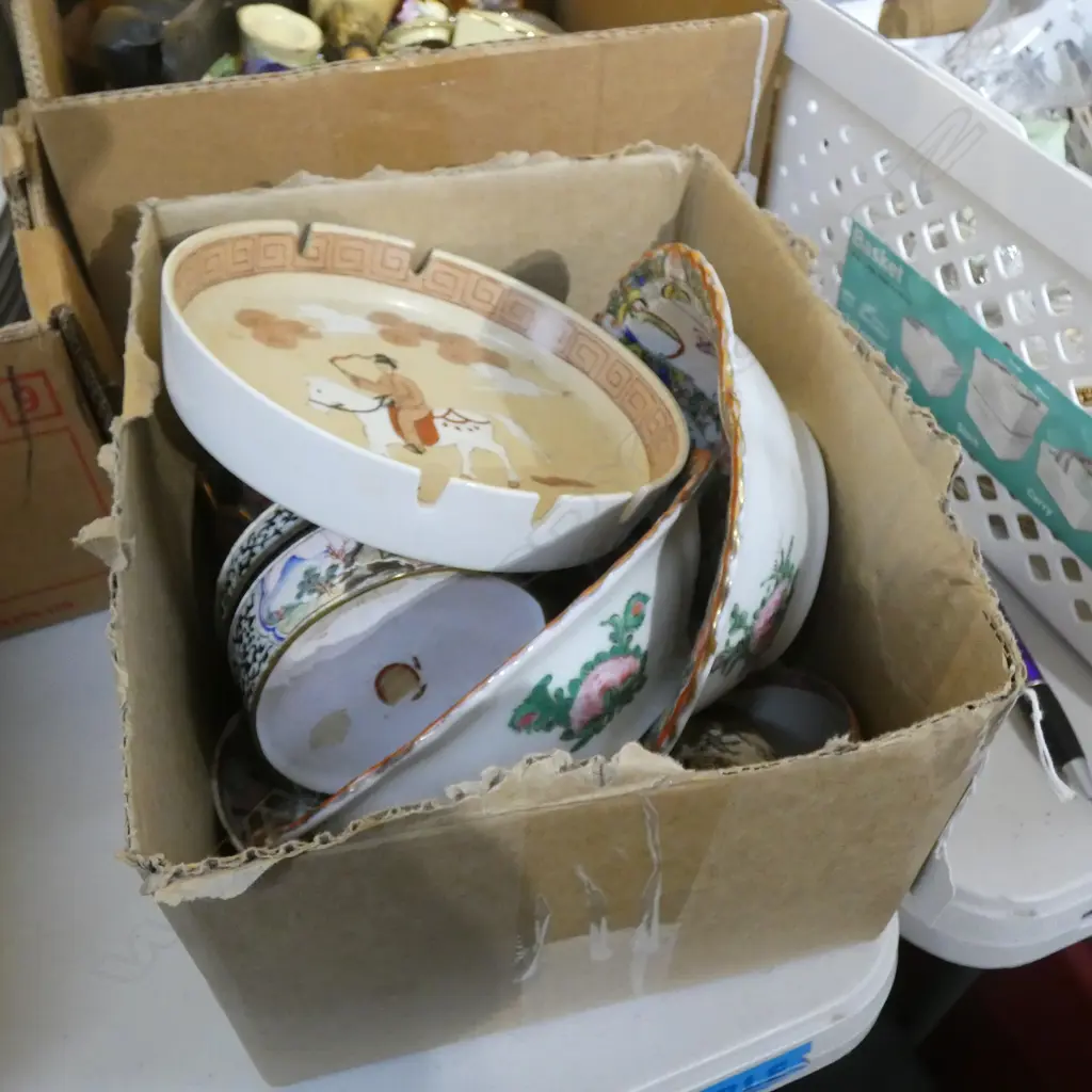 BOX LOT ASST. ORIENTAL CHINA Image 1++