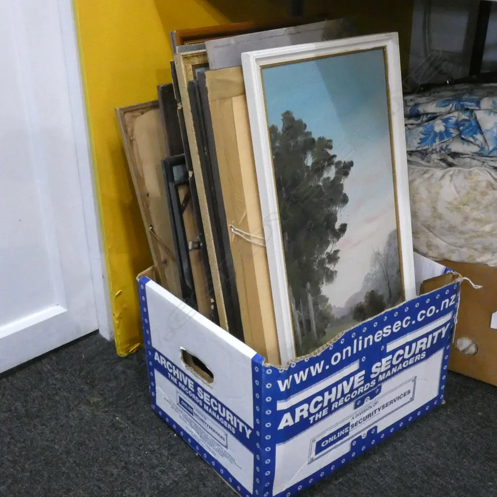 BOX LOT ASST. COLONIAL OIL ARTWORKS; PAUL WREN, F MAXWELL ETC Image 1++