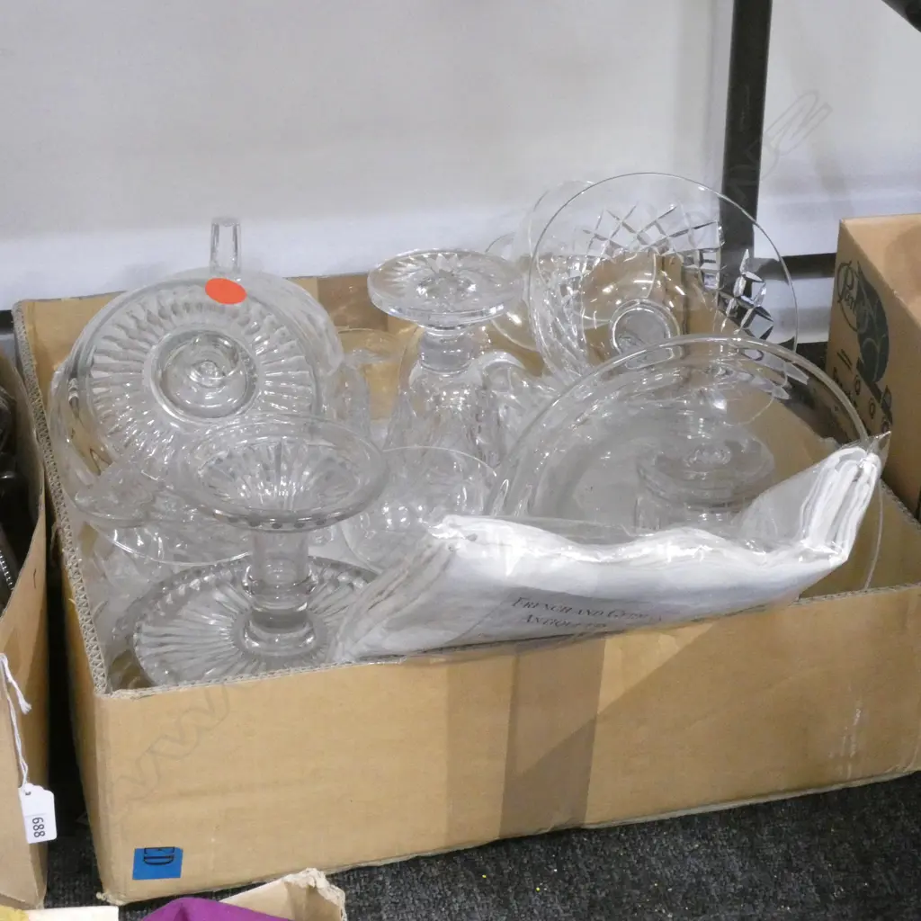 BOX LOT ASST. CRYSTAL Image 1++
