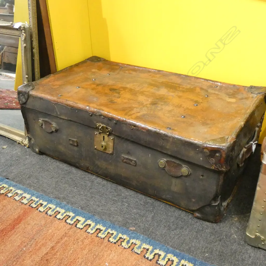 VINTAGE STEAMER TRUNK L.920mm Image 1++