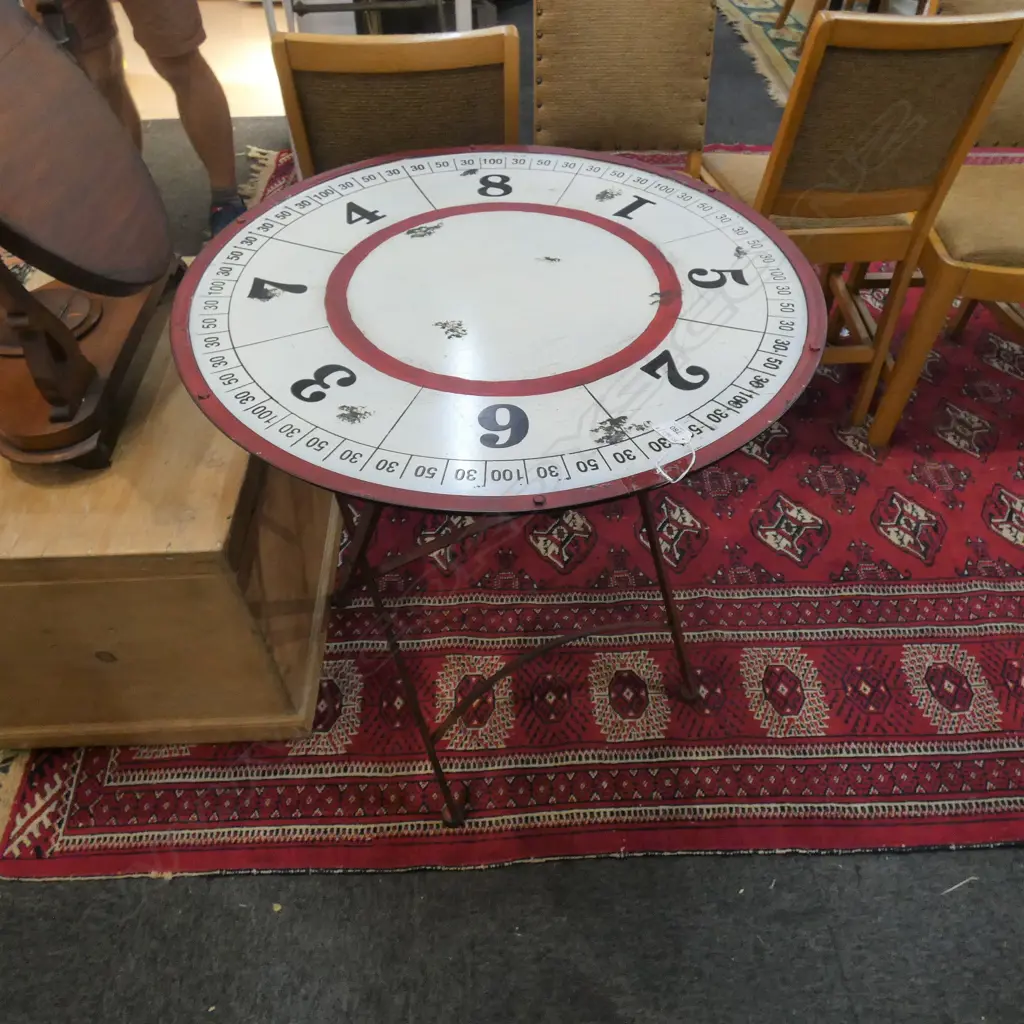METAL FOLDING OUTDOOR TABLE w. GAME TOP 715mm dia Image 1++