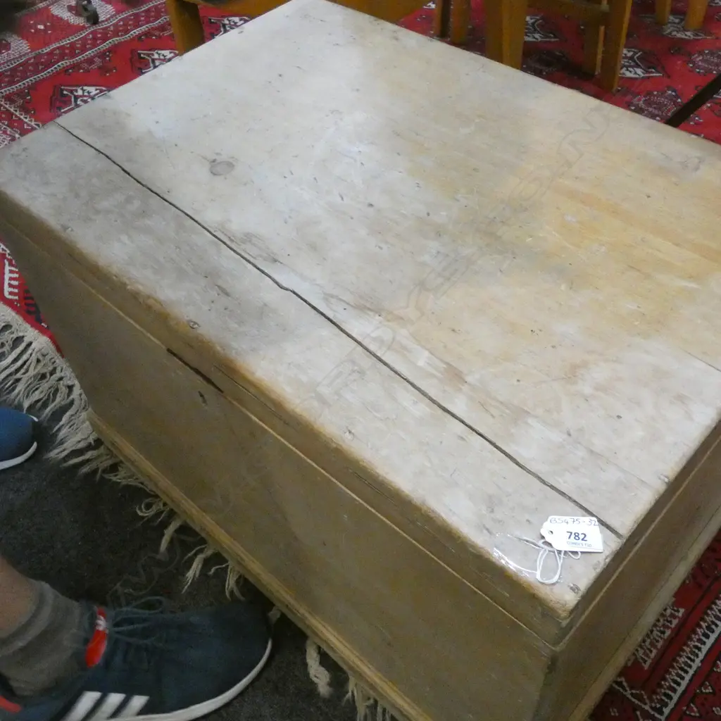 OLD WHITE PINE CHEST (LID A/F) 720 X 490 X 470MM Image 1++