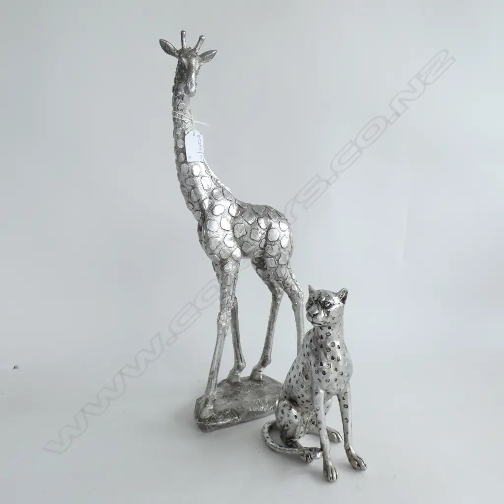 SILVER RESIN LEOPARD & GIRAFFE H.460mm Image 1++