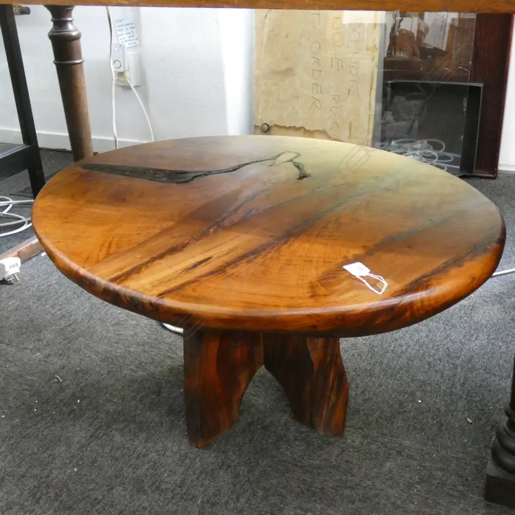 SOLID WOOD SIDE TABLE 815x680mm Image 1++