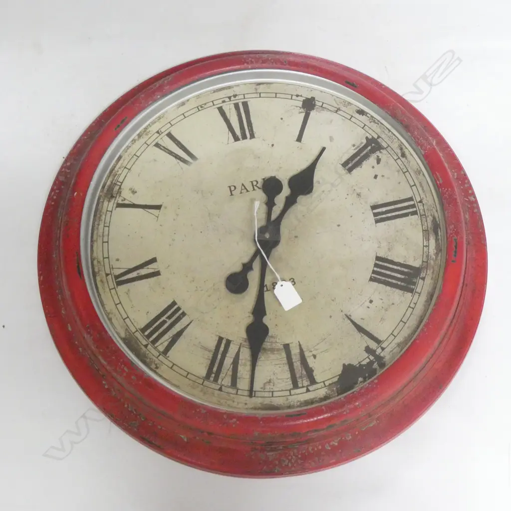 LARGE VINTAGE STYLE CLOCK 595mm dia Image 1++