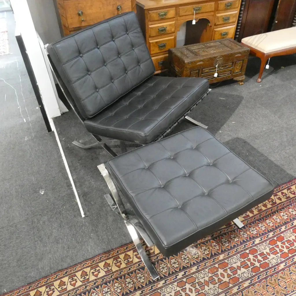 BLACK BARCELONA CHAIR w OTTOMAN  Image 1++