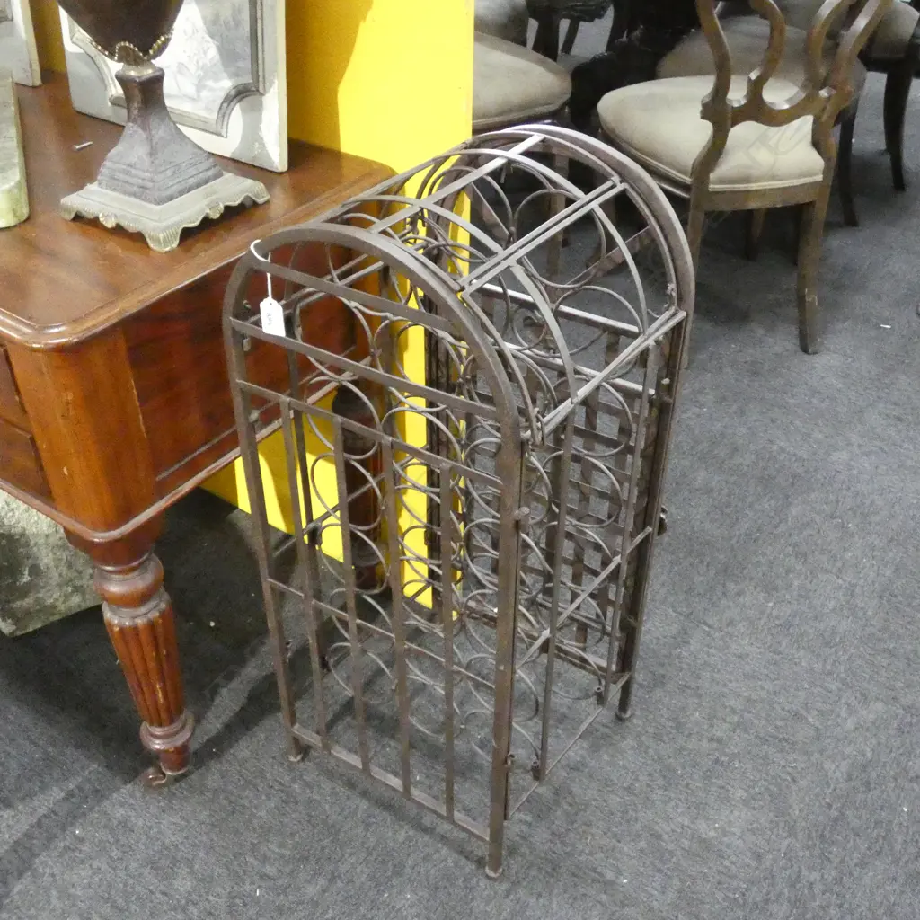 BROWN METAL WINE RACK H.820mm Image 1++