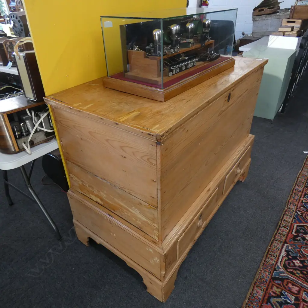 ANTIQUE PINE MULE CHEST w. 2 DRAWERS... Image 1++
