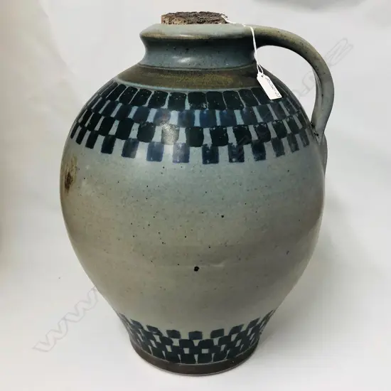 (ZENITH POTTERY) ROBERT HEATHERBELL LGE FLAGON