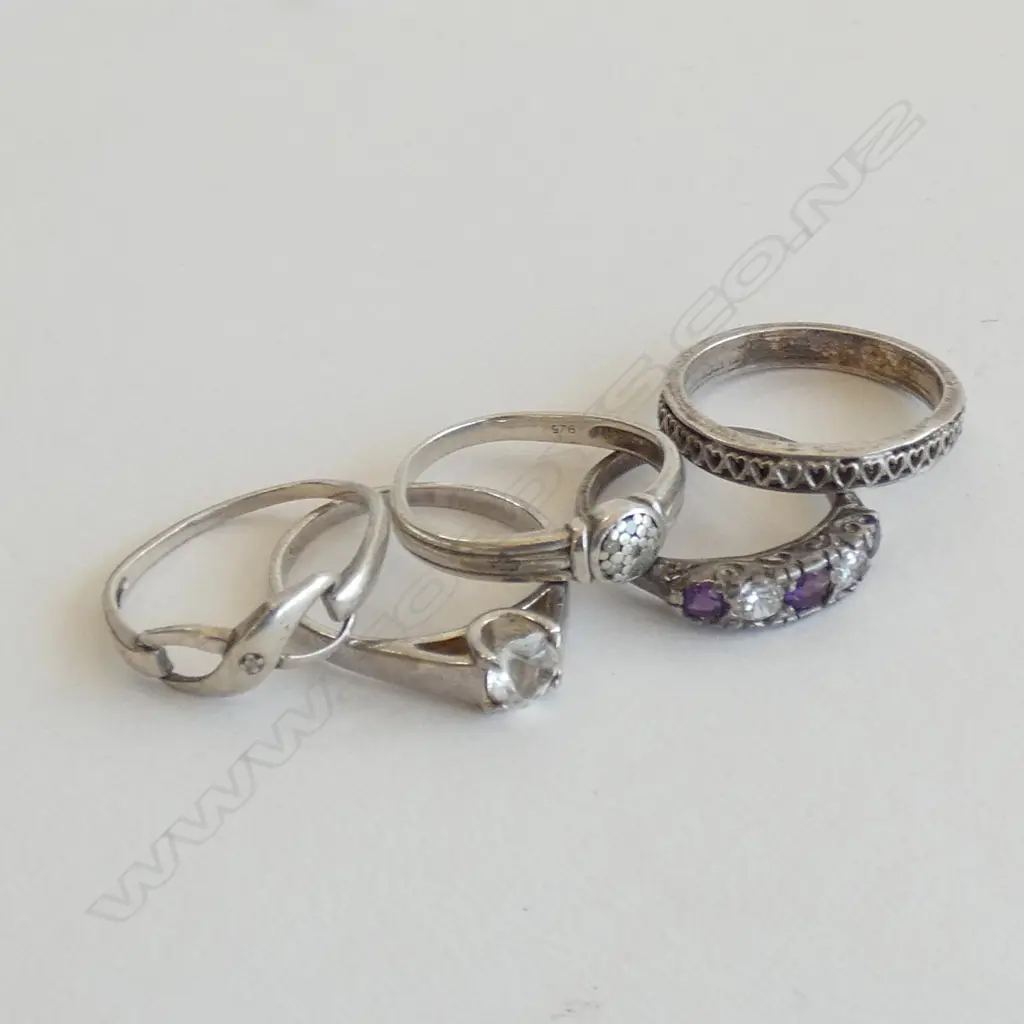 5 SILVER RINGS Image 1++
