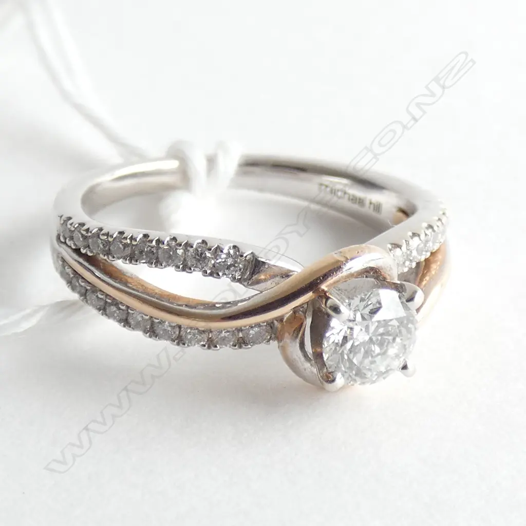 14CT rose & white GOLD DIAMONOND SOLITAIRE RING Image 1++