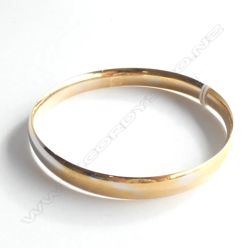 SILVER GILT HALF HOOP BANGLE 30GMS Image 1++