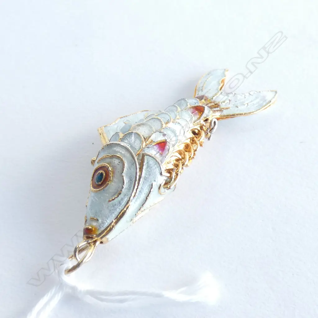 ARTICULATED ENAMEL FISH PENDANT Image 1++