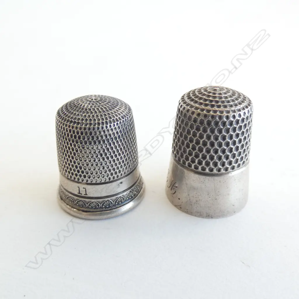 2 SILVER THIMBLES Image 1++