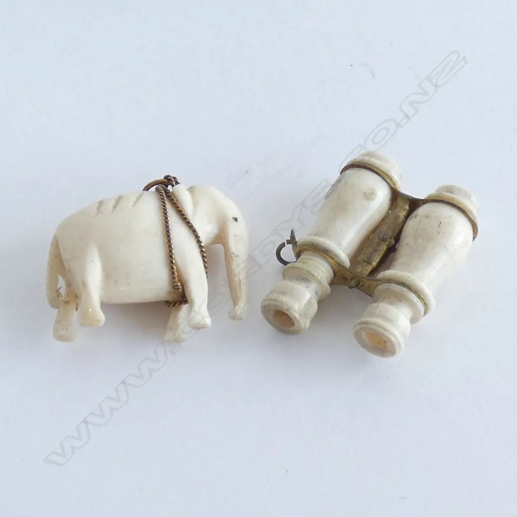   BONE BINOCULAR STANHOPE & BONE ELEPHANT Image 1++